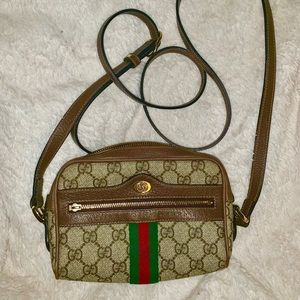 GUCCI Ophidia GG Supreme Mini Bag (Authentic)